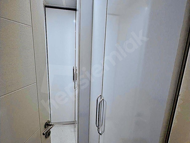 Büyükçekmecede villa tadında sitiçi bahçe katı eşyalı 3+1 daire - Görsel 16