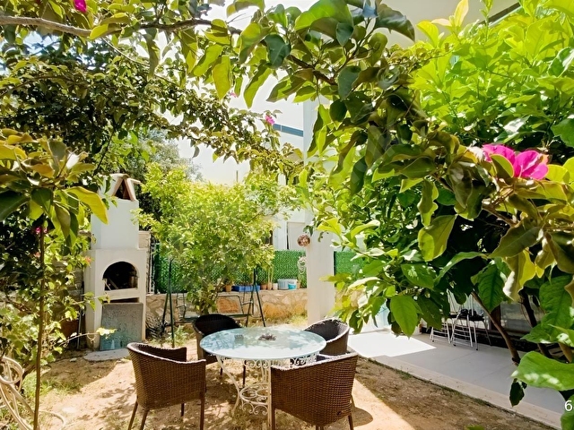 Bodrum Konacık Nezih Semtde Bahçeli Geniş2+1 EbeveynBanyo Kiralk