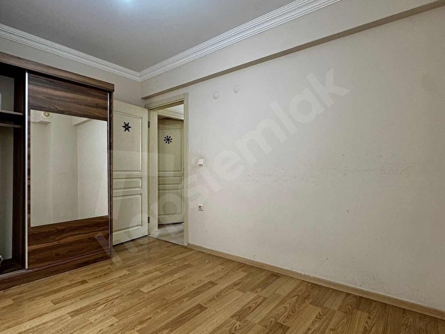 Buca Kozağaçta 2+1 Arakat Balkonlu Hasanağa Bahçesine Yakın - Görsel 8