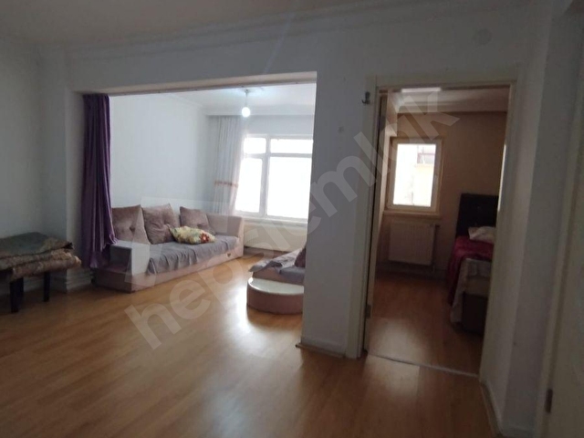 SAİMEKADINDA 90M2 2+1 ÇİFT BALKON SALON BAĞIMLI KOT 2 KOMBİLİ SATILIK DAİRE