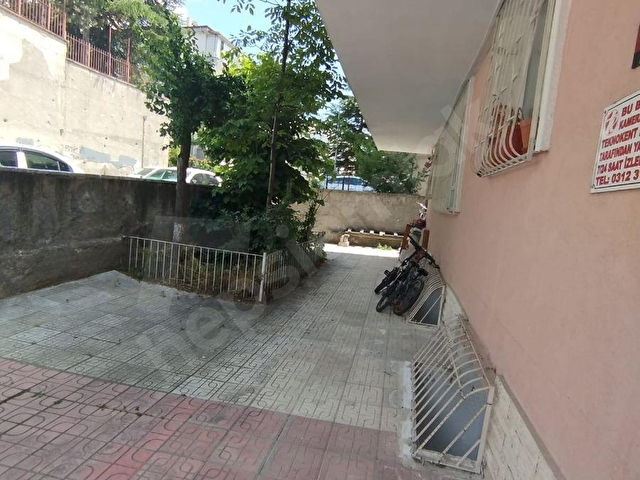 SAİMEKADINDA 90M2 2+1 ÇİFT BALKON SALON BAĞIMLI KOT 2 KOMBİLİ SATILIK DAİRE - Görsel 13