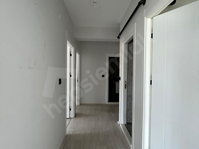 ESENTEPE MAH. YEŞİL MEYDAN CAD. YAKINI İSKANLI SATILIK 2+1 DAİRE - Görsel 17
