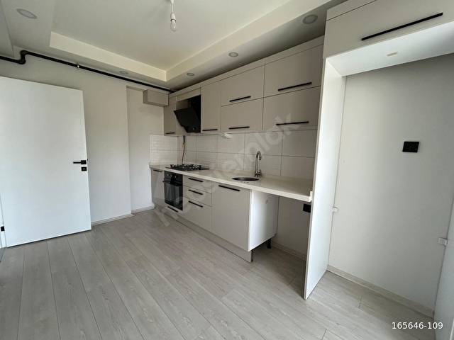 ESENTEPE MAH. YEŞİL MEYDAN CAD. YAKINI İSKANLI SATILIK 2+1 DAİRE - Görsel 4