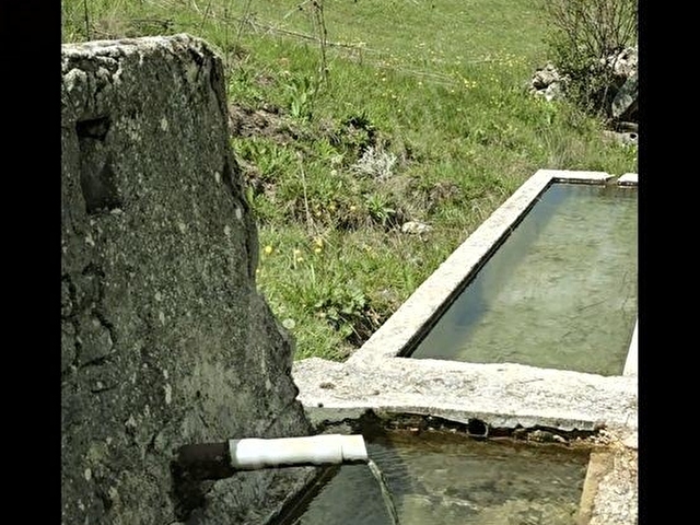 1837 m2 kütahya tavşanlı karakişi köyü satılık çeşme yanı tarla - Görsel 9