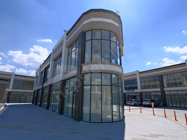 MEGA ŞAŞMAZDA GİRİŞ KATINDA SATILIK DÜKKAN - Görsel 11
