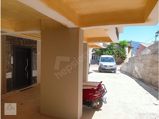 KARŞIYAKA MAHALLESİNDE EŞSİZ DENİZ MANZARALI OTURUMA HAZIR 2+1 DAİRE - Görsel 12