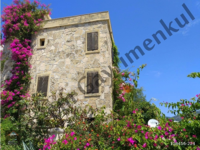 Bodrum Merkez Bardakci Mevkii Manzarali Dubleks Tas Ev 118456 224 Hurriyet Emlak