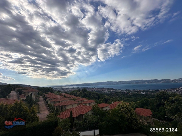 SAPANCA GÖL EMLAKTAN EŞSİZ PANORAMİK GÖL MANZARALI ULTRA LÜKS MÜSTAKİL VİLLA - Görsel 10