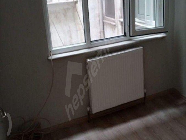 BANDIRMA ORDU CADDAESİNDE HER YEREYAKIN KONUMDA 3+1 ARAKATASANSRLÜ KİRALIK DAİRE - Görsel 4