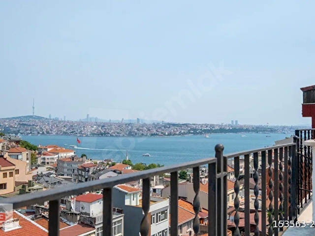 cihangirde Airbnb izinli teraslı deniz manzarali dublex - Görsel 3