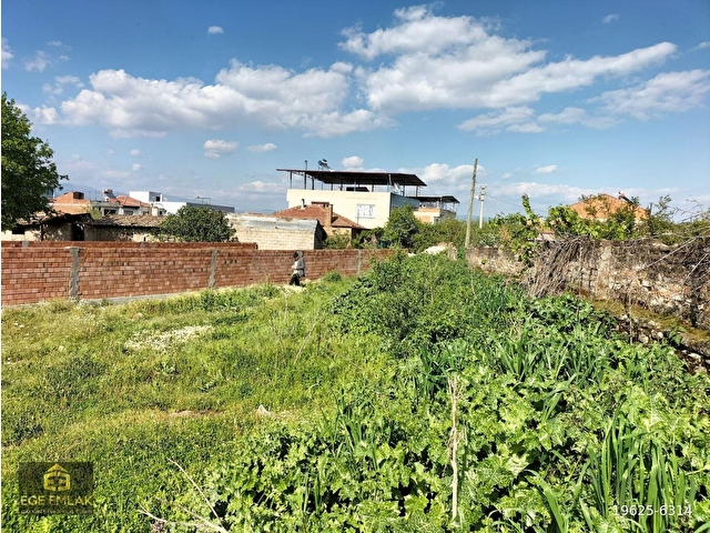 AYDIN EGE EMLAKTAN YENİPAZAR DOĞU MAH.  KONUT İMARLI 291m2 SATILIK ARSA - Görsel 2