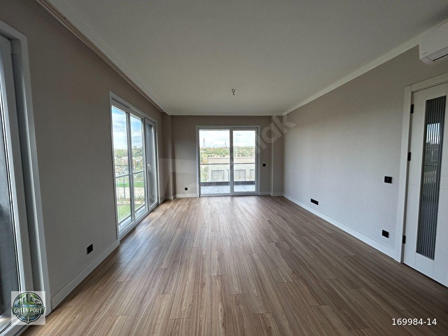 TEMA İSTANBUL 2 DE 2+1 KİRALIK DAİRE 148 M2
