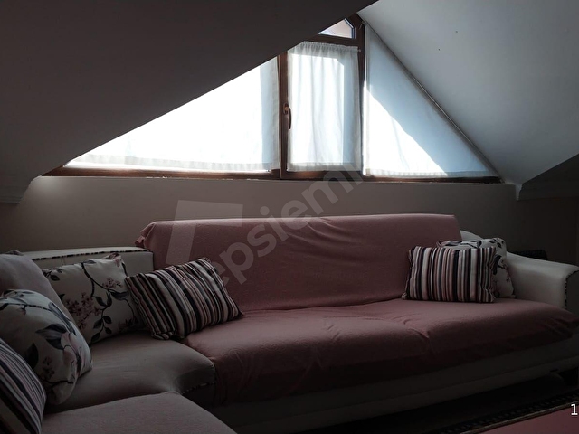 HASTANEYE 5 DK YÜRÜME MESAFESİNDE EŞYALI KİRALIK 1+1 TERAS KAT - Görsel 7