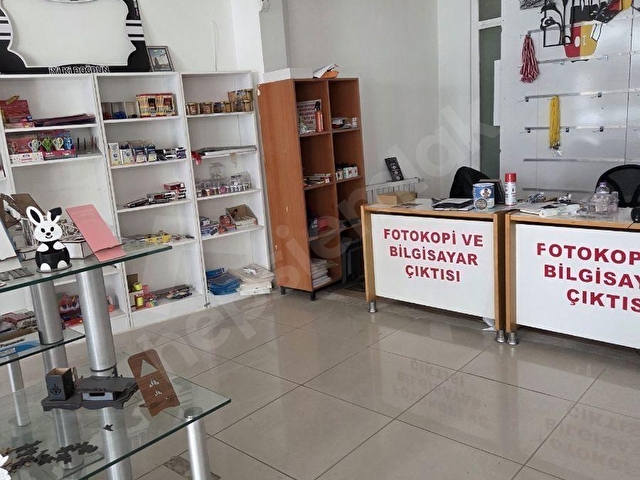 130 mt kıralık genıs Dukkan. Dolmus otobüs Guzergahı.yaya ayak - Görsel 6