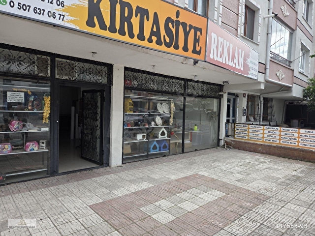 130 mt kıralık genıs Dukkan. Dolmus otobüs Guzergahı.yaya ayak