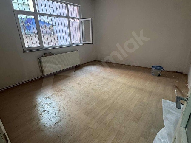 Kiralık 2 + 1 Doğalgazlı daire giriş kat - Görsel 6
