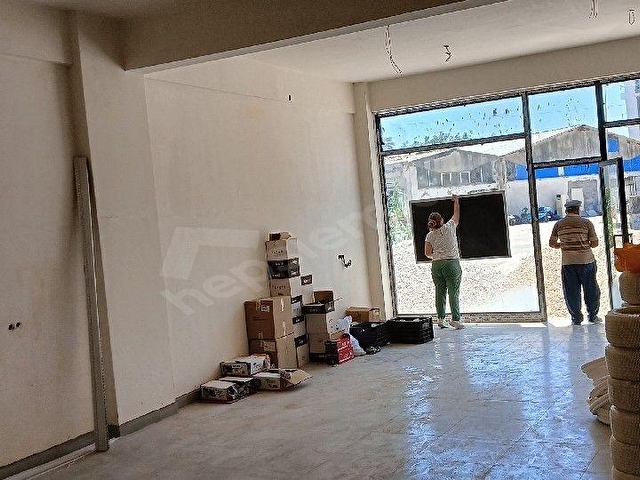 Market, Manav, Şarküteri Vb İçin Geniş Kiralık Dükkan - Görsel 5