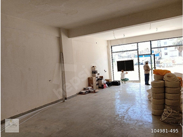 Market, Manav, Şarküteri Vb İçin Geniş Kiralık Dükkan - Görsel 6