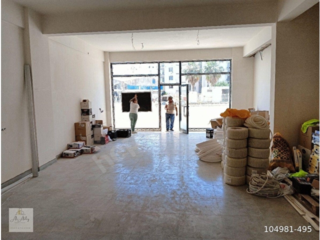 Market, Manav, Şarküteri Vb İçin Geniş Kiralık Dükkan - Görsel 7