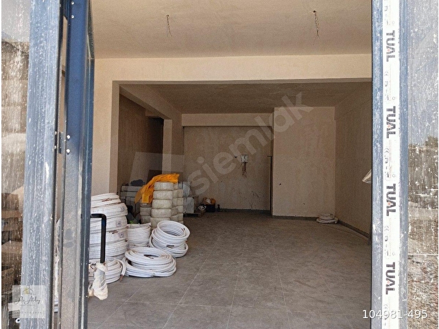 Market, Manav, Şarküteri Vb İçin Geniş Kiralık Dükkan - Görsel 12
