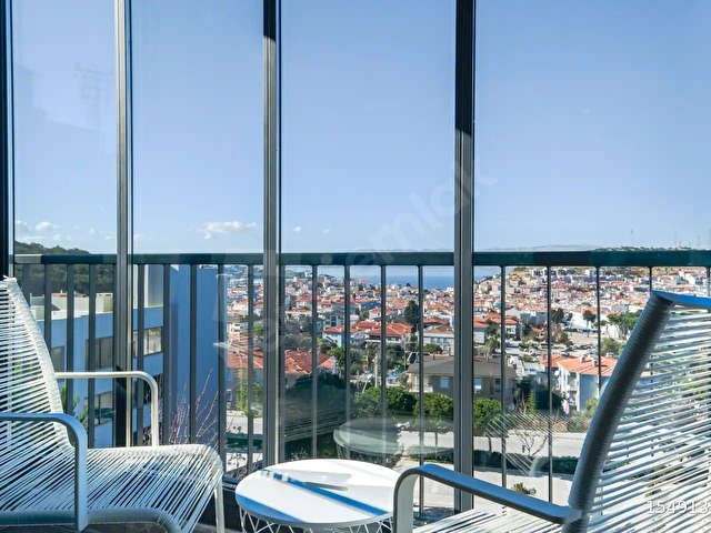ÇEŞMEDE DENİZ MANZARALI SATILIK HAVUZLU 1+1 REZİDANS - Görsel 22