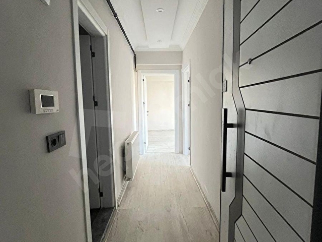 ÇÖZÜM EMLAKTAN MURADİYEDE SIFIR 1+1 ARA KAT KİRALIK DAİRE - Görsel 10