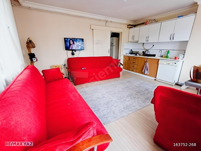 REMAX YAZDAN CADDE ÜSTÜNDE GENİŞ ASANSÖRLÜ SATILIK 1+1 - Görsel 13