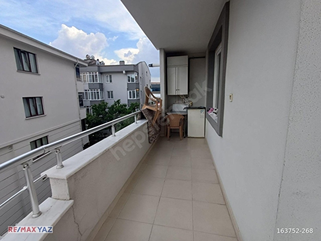 REMAX YAZDAN CADDE ÜSTÜNDE GENİŞ ASANSÖRLÜ SATILIK 1+1 - Görsel 18