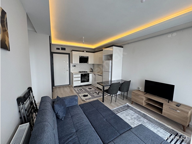 ESENBOĞA HAVA ALANINA YANI HAZIR KİRACILI LÜKS EŞYALI KOMBİLİ KAPALI OTOPARKLI 1+1 DAIRE - Görsel 21