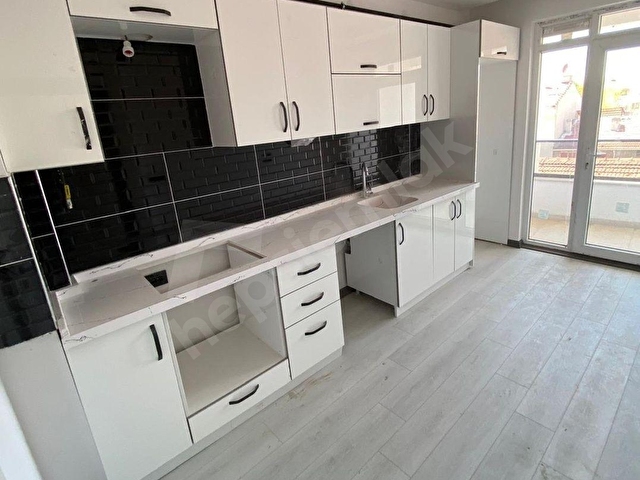 TURYAP KURTULUŞTAN ŞİRİNTEPE MAH. 2+0 SATILIK DAİRE