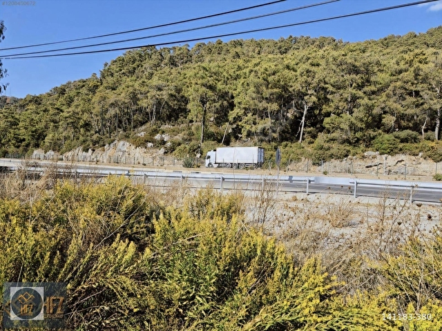 İnlicede 980 m2 değerlenen bölgede yatırımlık arsa - Görsel 12