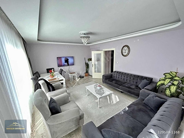 KARDEŞLERDEN KARAPÜRÇEKTE 4+1 ASANSÖR EBEVEYN FULL YAPILI
