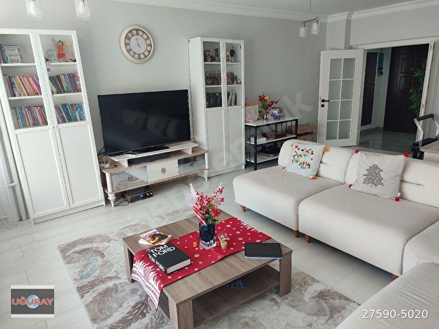 UĞURAYDAN SİTEDE 145M2 GÜNEŞ CEPHELİ 3+1 MERKEZİ LÜKS YAPILI FIRSAT DAİRESİ - Görsel 13