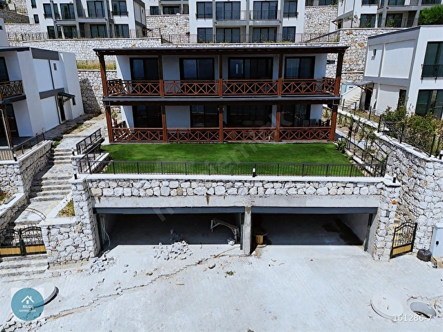 Bodrum Bağla Denize Sıfır,Özel Plajlı Satılık 4+1 Lüks Villa - Görsel 2