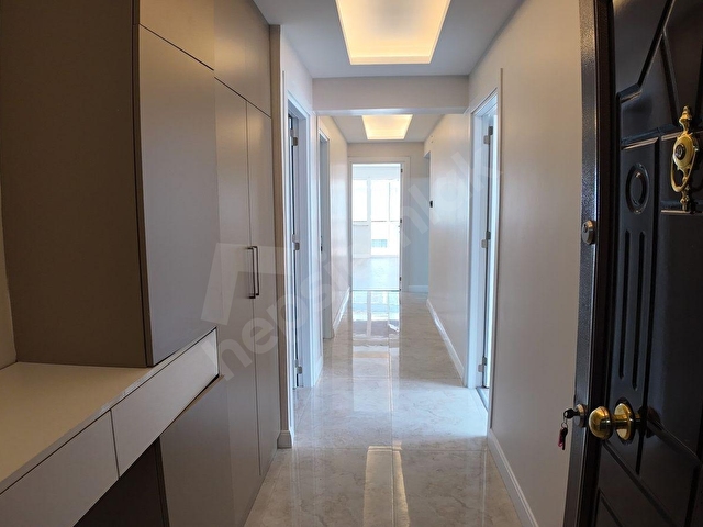 PEKER MAHALLESİ ASANSÖRLÜ 148M2 3+1 SATILIK DAİRE - Görsel 4