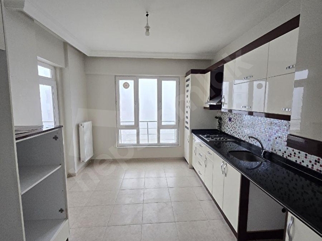 AKKENT SİTE İÇİ SATILIK 3+1 LÜKS DAİRE - Görsel 6
