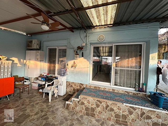 PEK EMLAKTAN BAHÇELİ BAKIMLI 3 KAT İMARLI SATILIK MÜSTAKİL EV
