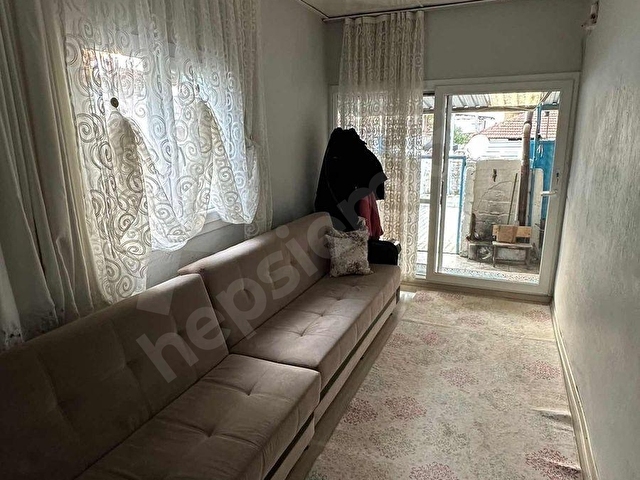 PEK EMLAKTAN BAHÇELİ BAKIMLI 3 KAT İMARLI SATILIK MÜSTAKİL EV - Görsel 12