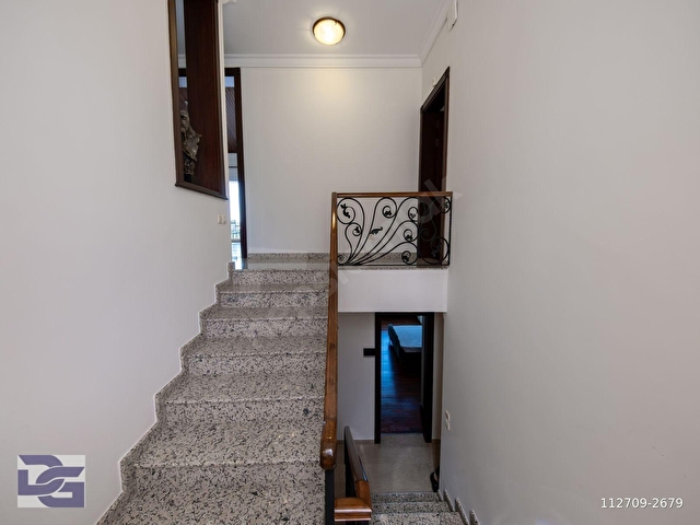 URLA KEKLİKTEPE SEFAKÖY SİTESİNDE DENİZ MANZARALI VİLLA - Görsel 9