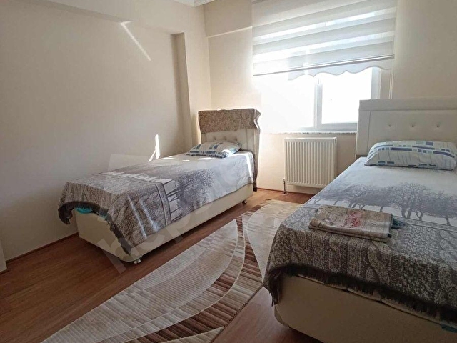 HUZUR YATIRIMDAN MERKEZDE SATILIK DAİRE - Görsel 2