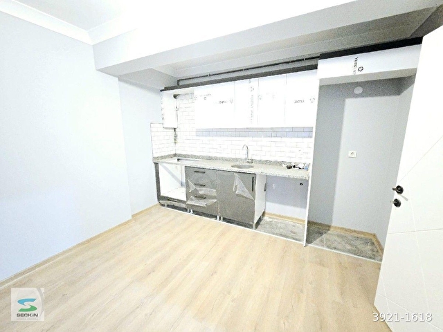 YENİBOSNADA YENİ DIFIR BİNADA GÜZEL YÜKSEK GİRİŞ - Görsel 12