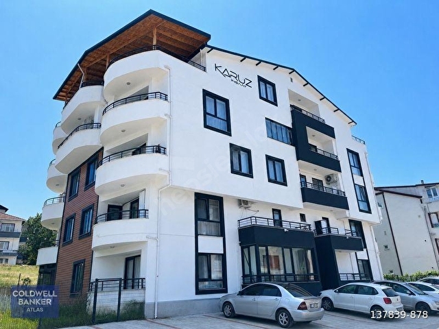BAŞİSKELE YEŞİLYURTTA SATILIK 3+1 BAHÇE DUBLEKS (ASANSÖRLÜ)