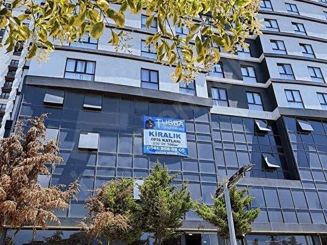 TABELA DEĞERİ YÜKSEK 550 KAPALI ALAN 250M2 TERASLI KULANIM - Görsel 18