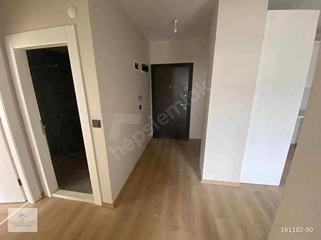 BULVAR LOFTTAN CUMHURİYET MAH. ANA CADDEDE KİRALIK 2+1 DAİRE - Görsel 2