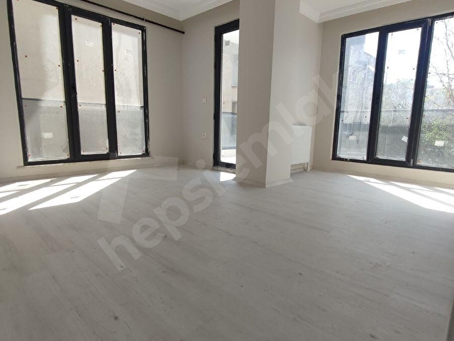ÇEKMEKÖY GÜNGÖREN MH. SATILIK 2+1 SIFIR DAİRE