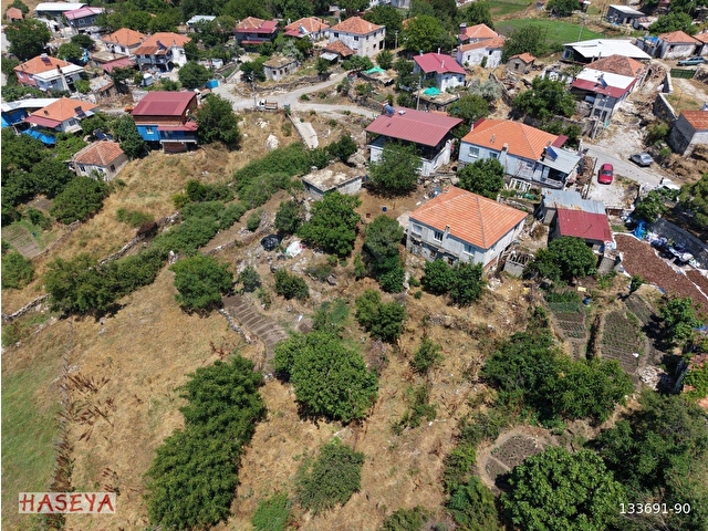 AYDIN SÖKE ÇAVDAR KÖYÜNDE SATILIK 2 KATLI MÜSTAKİL 880 M2 BAHÇELİ TAŞ KÖY EVİ - Görsel 4