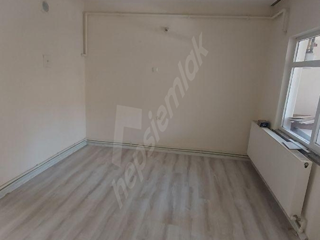 ali hikmet paşa mah 2+0 kiralık daire uygun fiyata temiz - Görsel 7