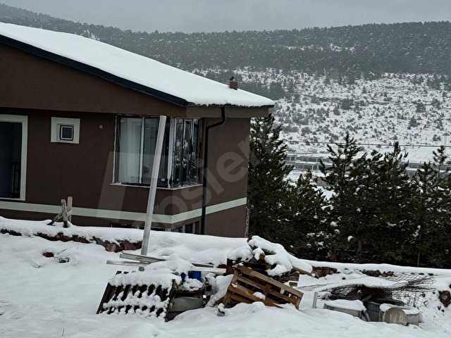 ÇAMLIDEREYE 10 DK MESAFEDE DOĞA İÇİNDE SIFIR SİTE İÇİNDE VİLLA - Görsel 17