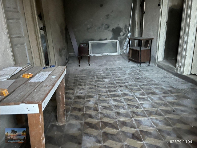 Büyükada Emlaktan Heybeliada da Bahçeli Kargir ve Ahşap 2 Ev - Görsel 27