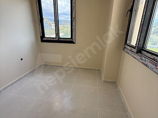 ARSUZDA DENİZ MANZARALI 2+1 VE 1+1 SATILIK DAİRELER - Görsel 18
